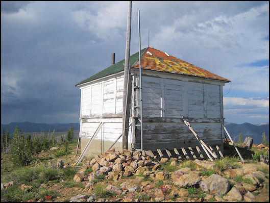 The Meadow Creek Lookout in 2012. National Historic Lookout Registry Photo