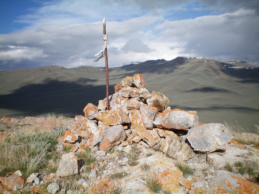 The summit cairn atop Swensen Butte, looking northwest. Livingston Douglas Photo 