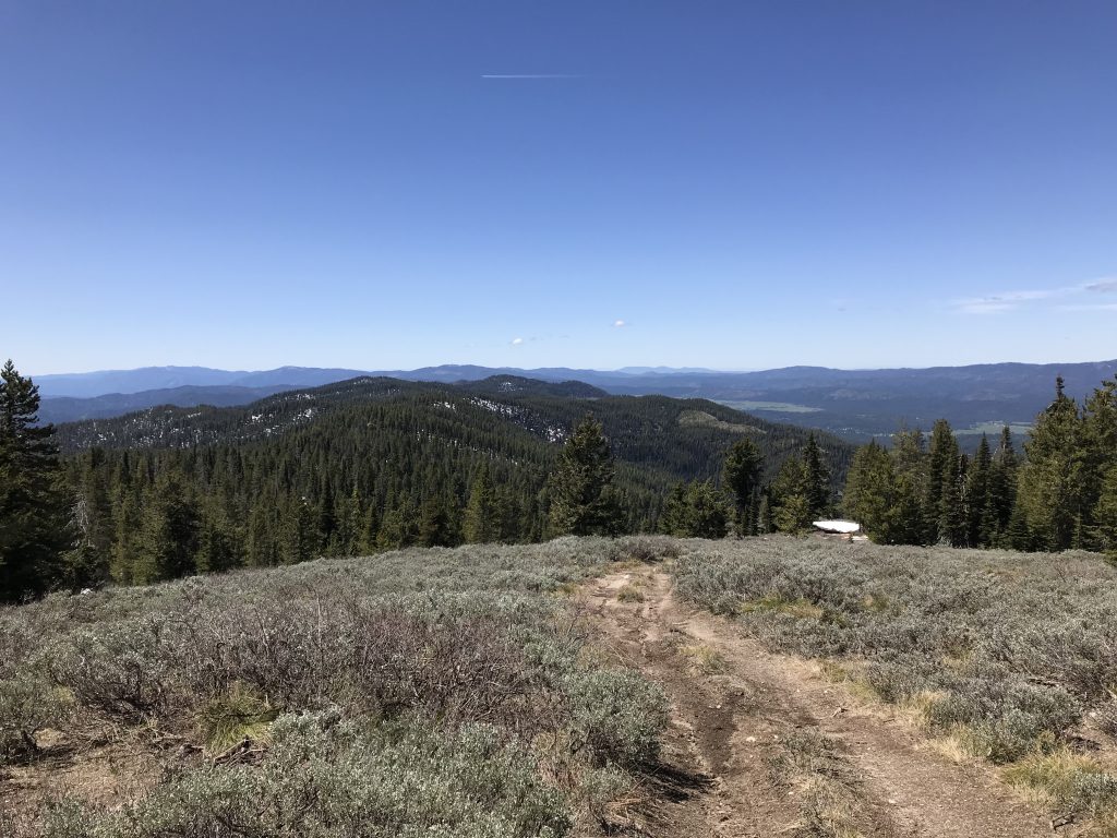 The view south along the North Fork Range crest from East Mountain.