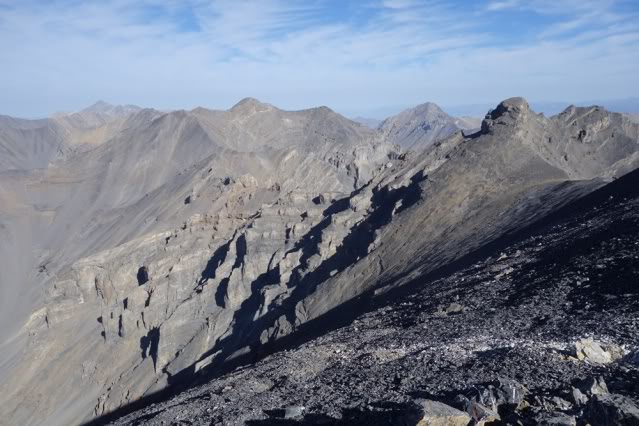 Lost River Peak back to Brietenbach. Borah is visible -upper left- in the distance.) This shot is from just below the true summit of Lost river peak.