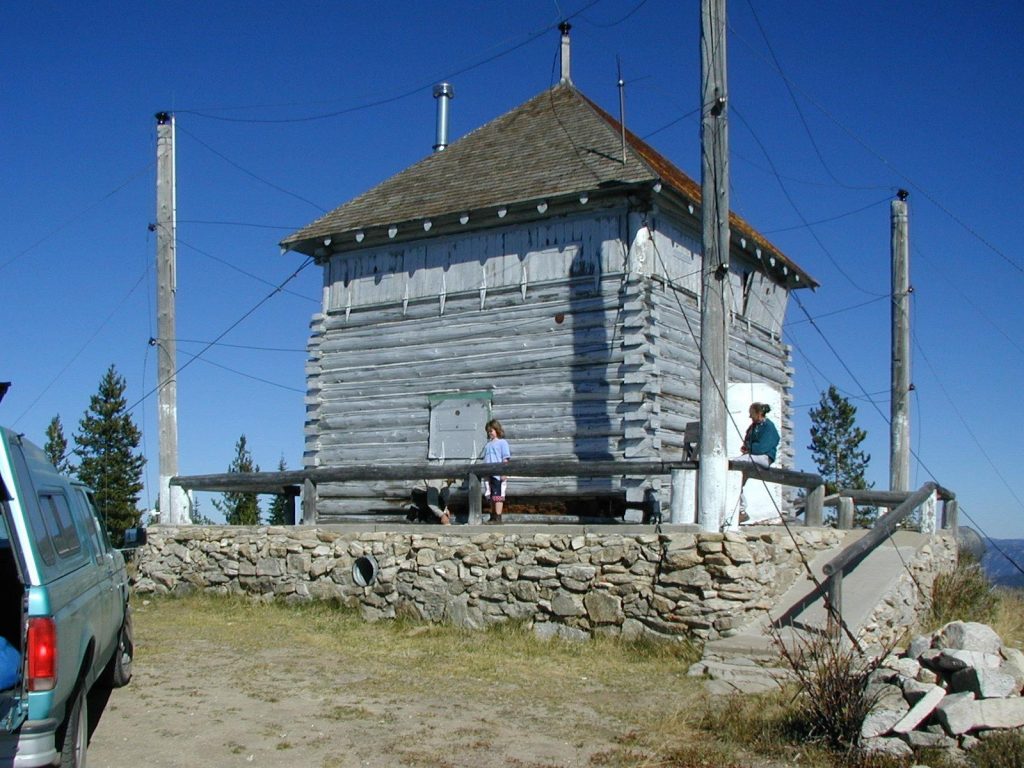 The 1914 lookout in 2001. John Platt Photo