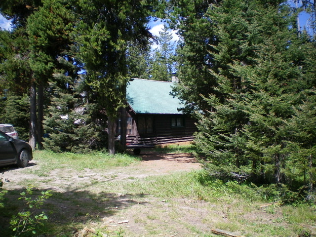 The summer cabin atop Bishop Mountain. Livingston Douglas Photo 