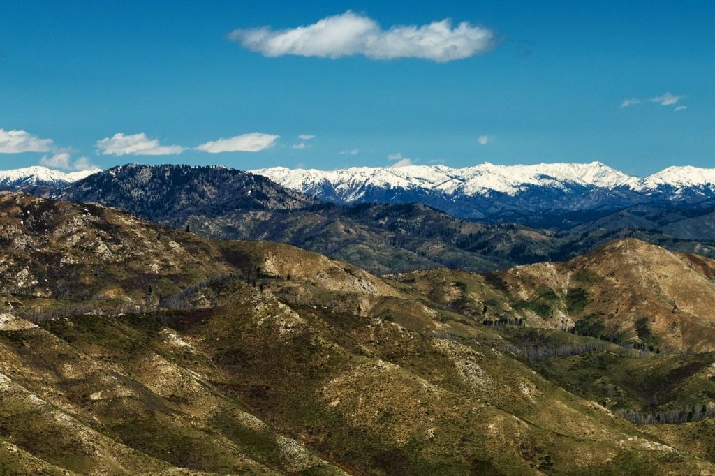 Dog Mountain and the Boise Mountains viewed from Granite Mountain. Anna Gorin Photo