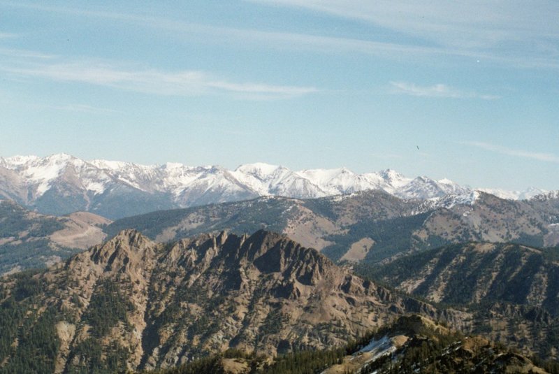 Peak 9367 from Mount Vienna.