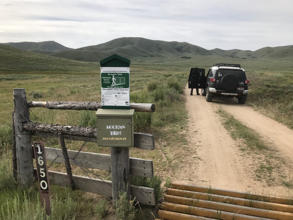 There is an Access Yes station part way along the road. This is primarily for hunters rather than persons traversing FS-181.