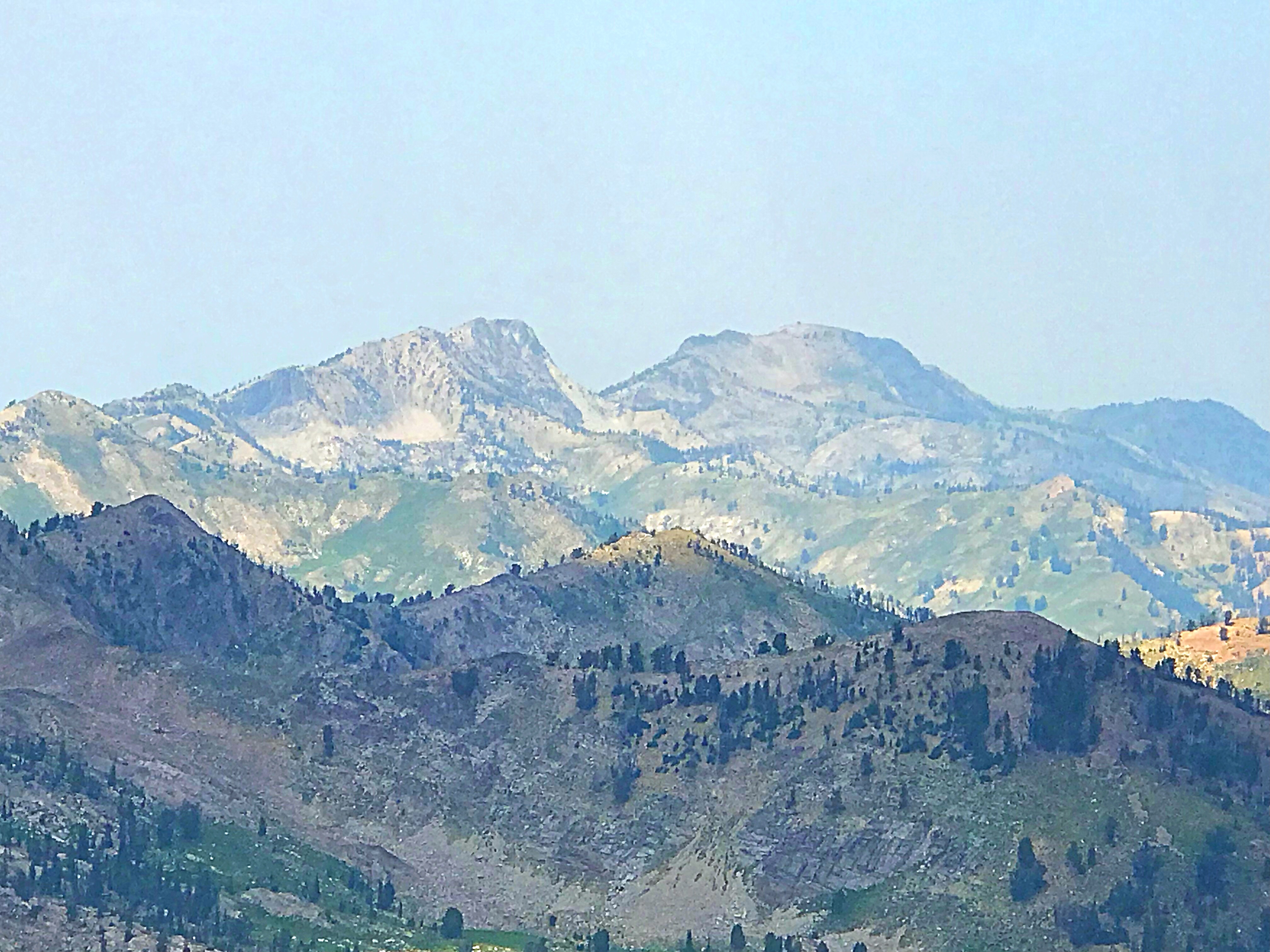 Peak 9712 (left) and Iron Mountain (right) viewed from the east.