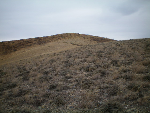 Peak 6471 (center hump) as viewed from high on the south ridge. Livingston Douglas Photo 