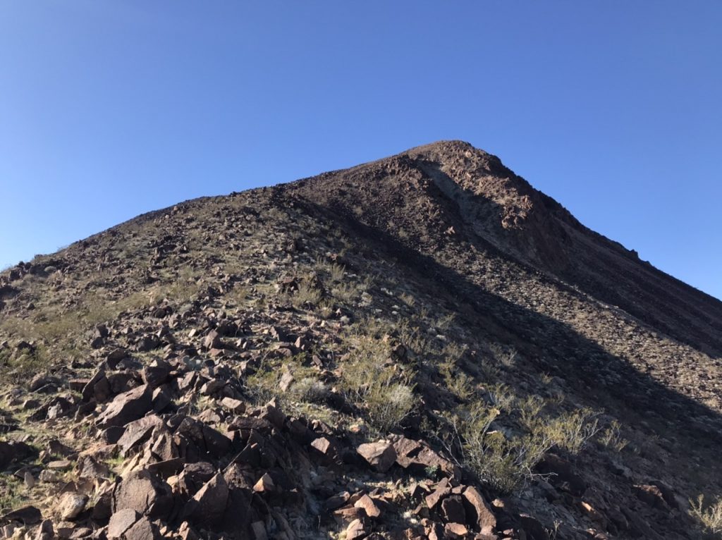 The north ridge of Lava Butte.