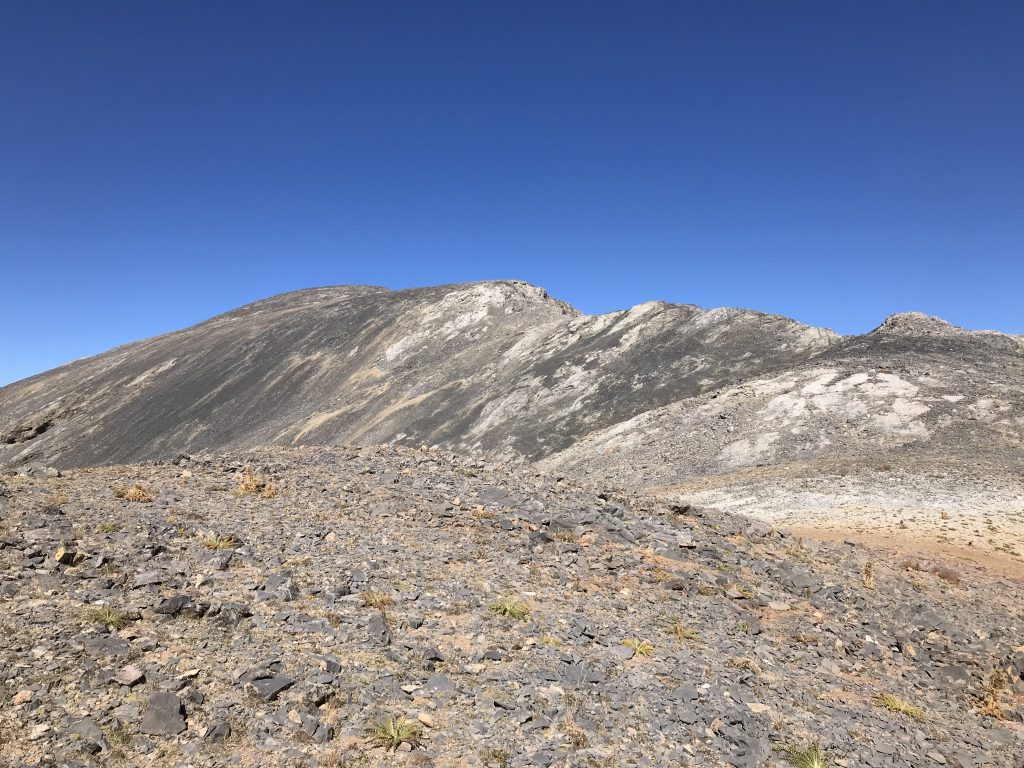 The nearly never ending Southeast Ridge from its southern end.