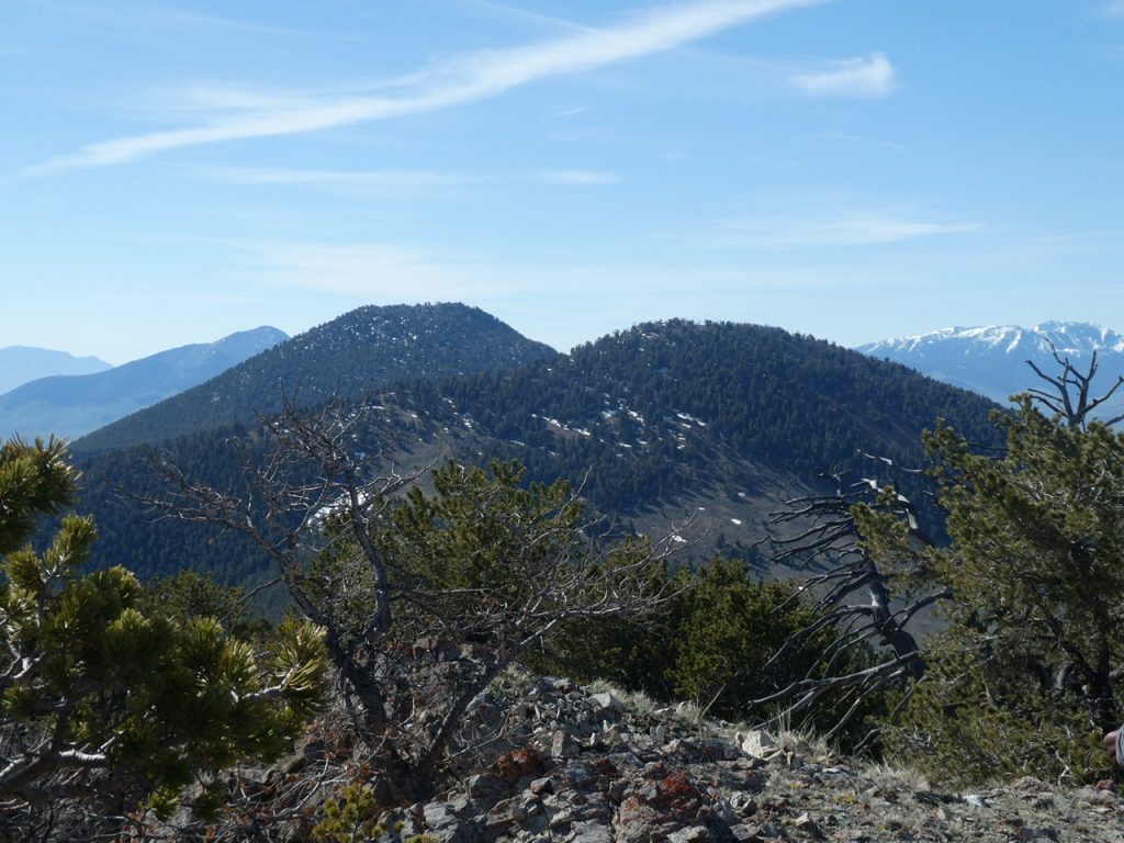 Peaks 9375 (right) and 9552 (left) viewed from the north.