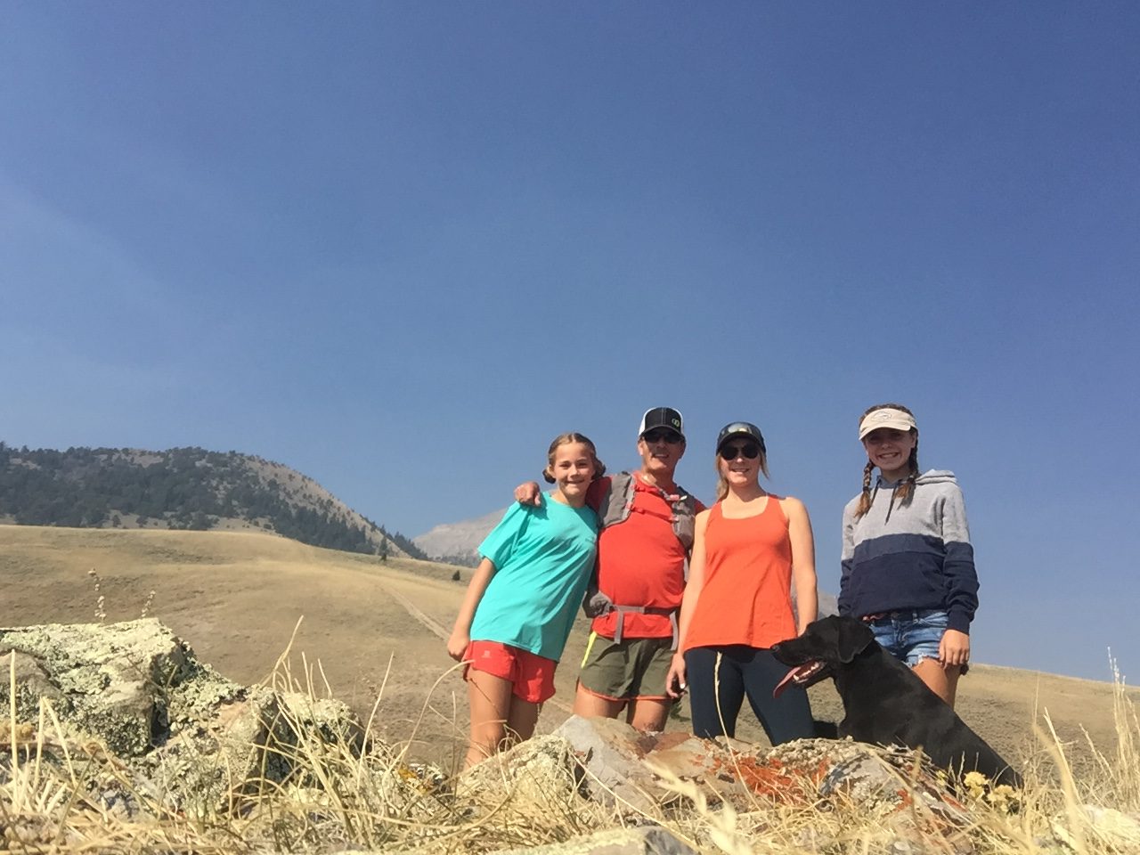 Kelly and his family at the Diamond Peak trailhead—119 miles to go.