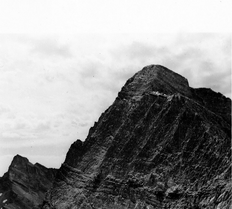 The north ridge in front and the NE face of Hyndman Peak. Evilio Echevarria Photo