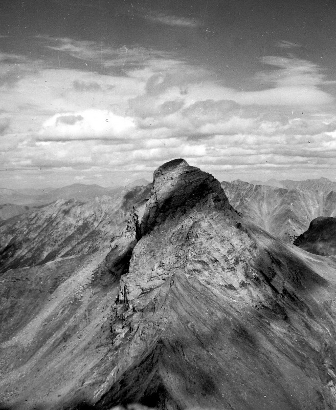 The west northwest side of Hyndman Peak. Evilio Echevarria Photo