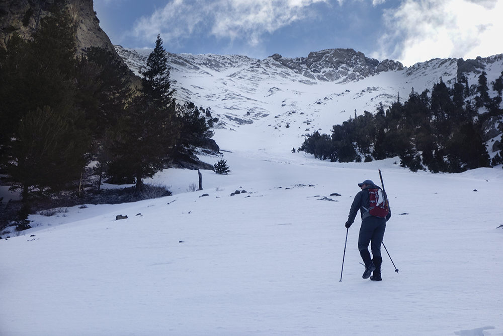 Starting up toward the ridge. Larry Prescott Photo 