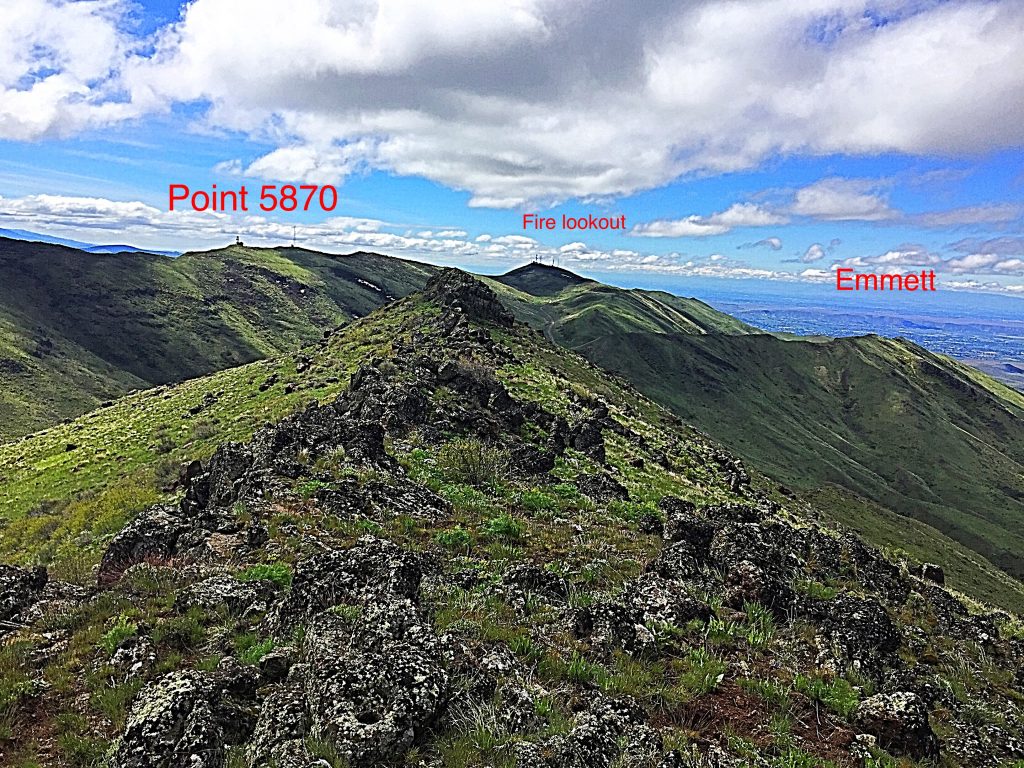 Looking south from the highest point on Squaw Butte. The summit of Squaw Butte South is just off the left hand side of this photo.