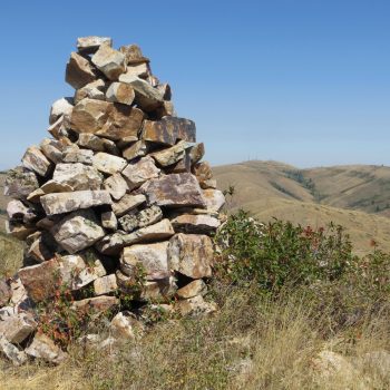 Rock Knoll summit, with Kinport Peak in the background. photo - Steve Mandella