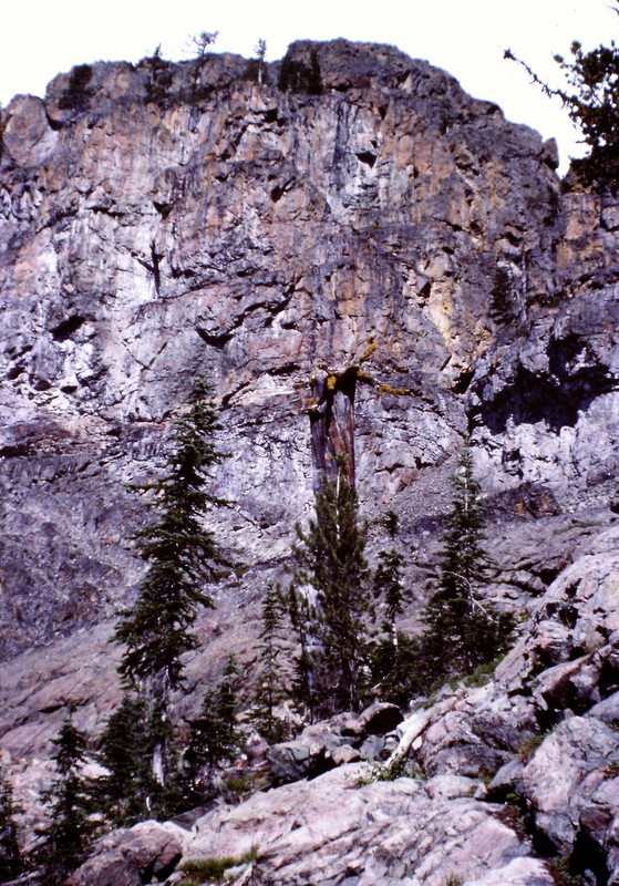 The Devils Tooth north face.