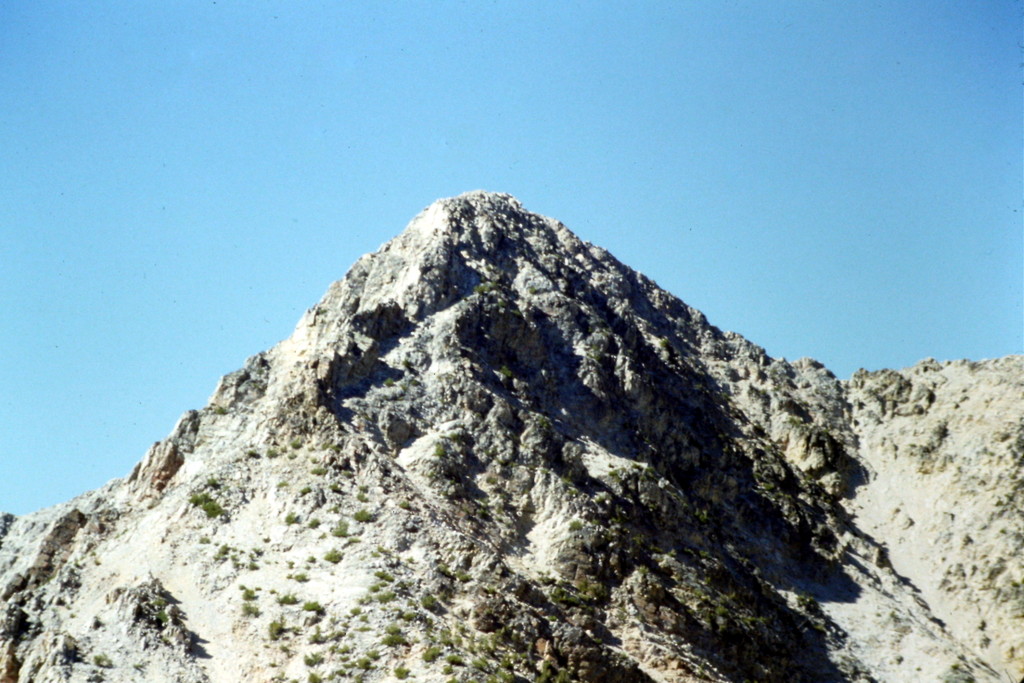 A telephoto shot of the upper portion of May Mountain.