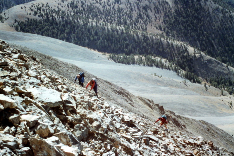 The talus varies in size from almost sand-like scree to large, tipsy rocks.