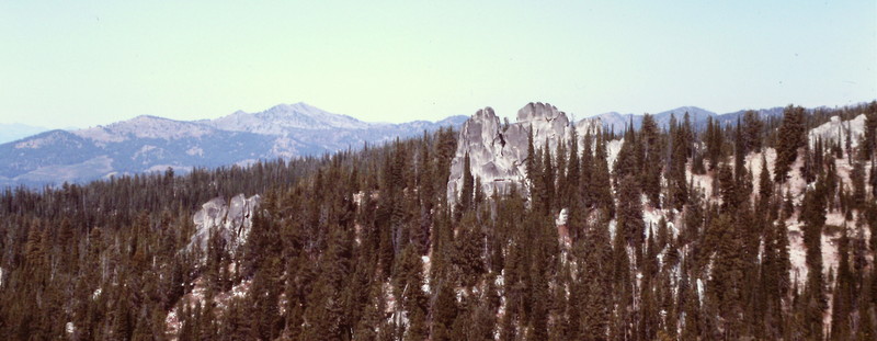 More spires can be found off the summit on the peak's western slope.