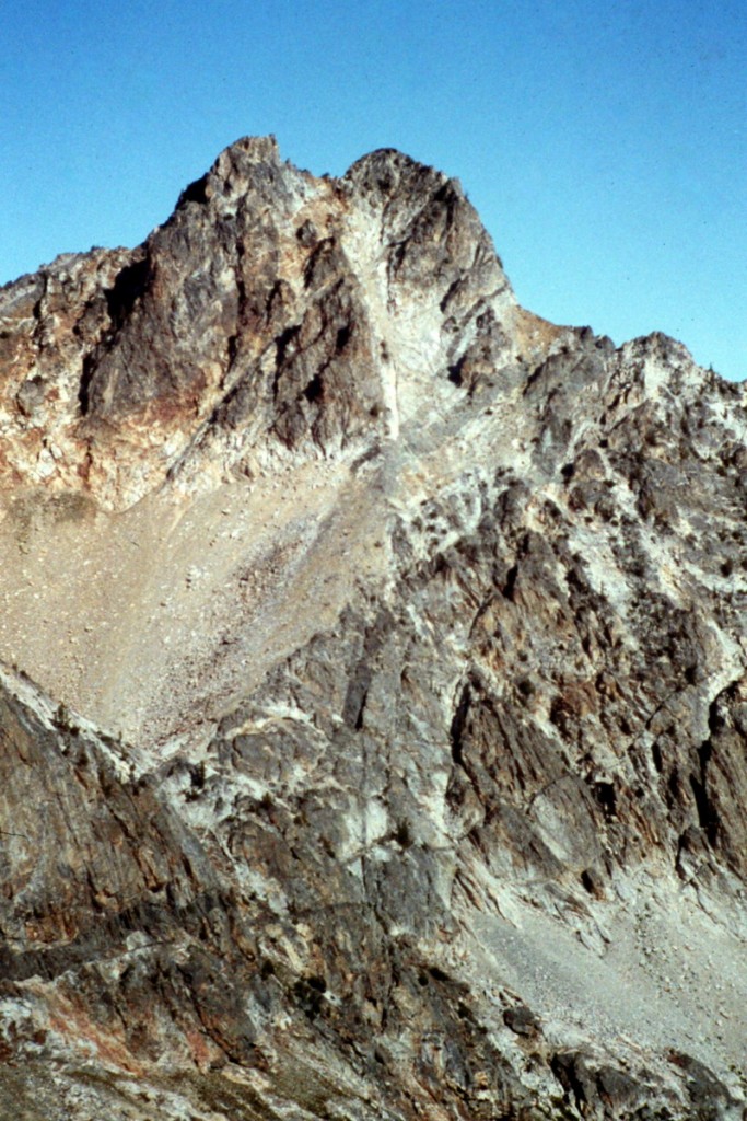 Merritt Peak viewed from near Thompson Peak.