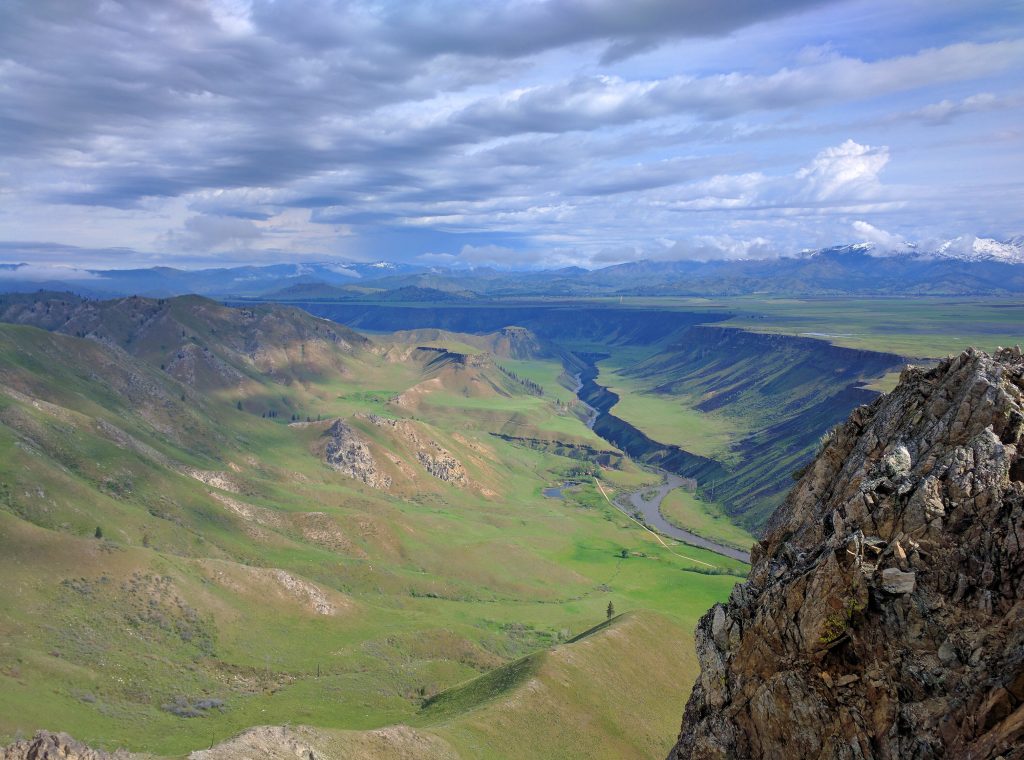 Cathedral Rocks summit view looking north. Erik Pohlmann Photo 