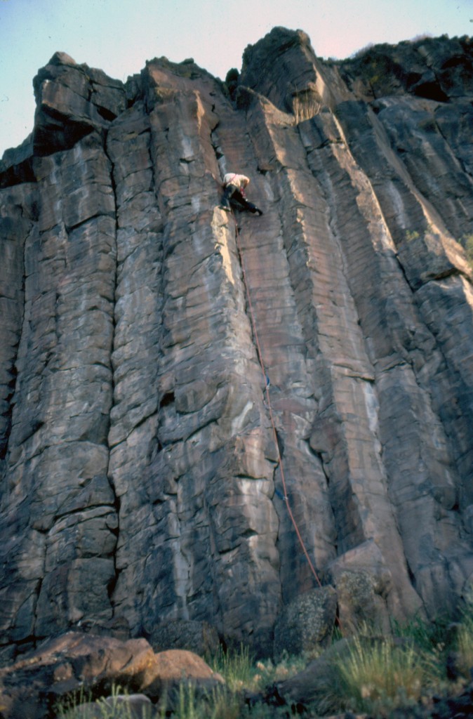 Rick Rosell leading a new route at the Tall Cliff section of the Black Rocks.