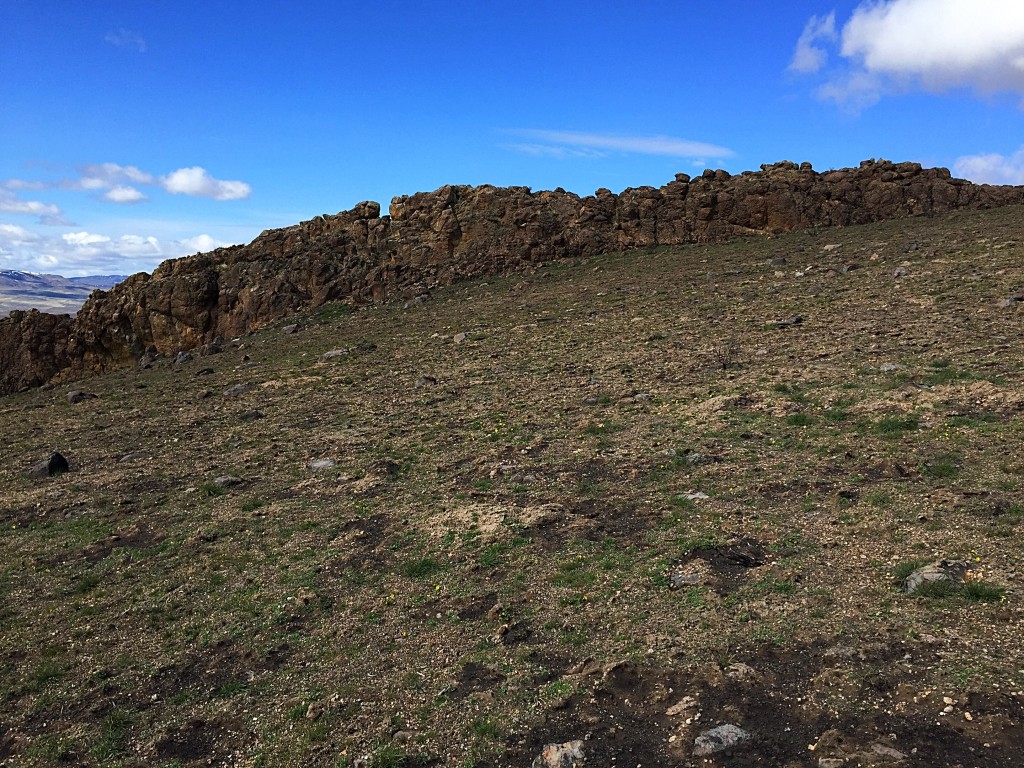 One of the Rock outcroppings along thr broad south ridge.