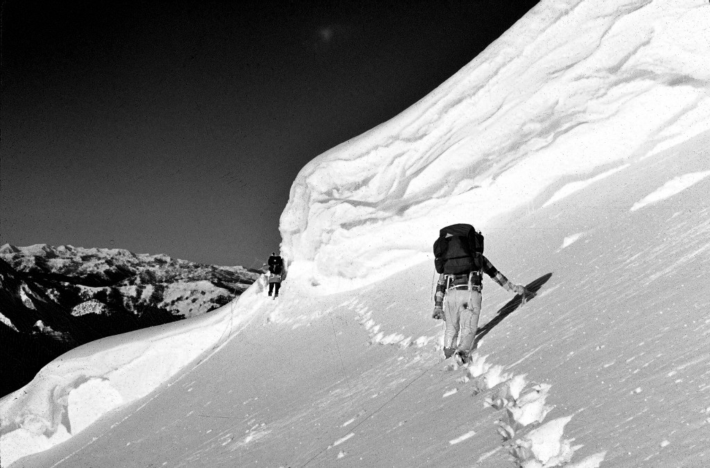 Moving up the ridge on a perfect day. Joe Leonard Photo 