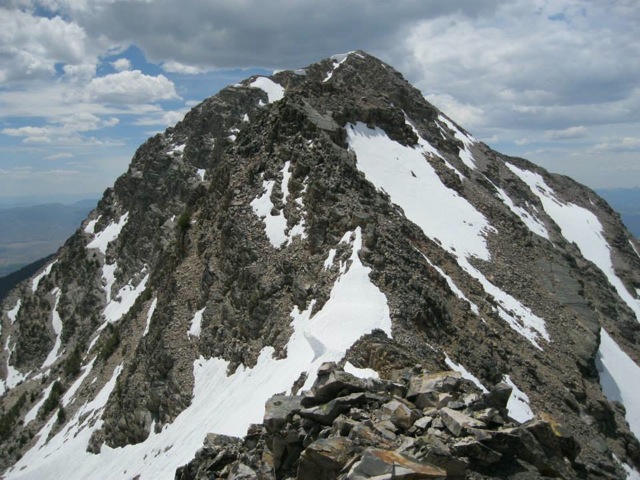 The upper east ridge to the summit. Dan Saxton Photo 
