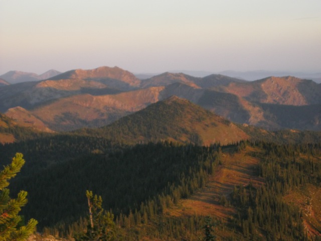Eagle Cliff from Illinois Peak, Northern Bitterroots (Ward and Eagle Peaks in distance at left). Dan Saxton Photo 