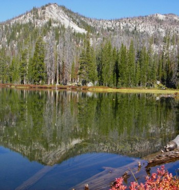 In the picture across the lake, Pk. 9,334 is on the right.  The route follows the left skyline over Pt. 8,960+.  Judi Steciak Photo