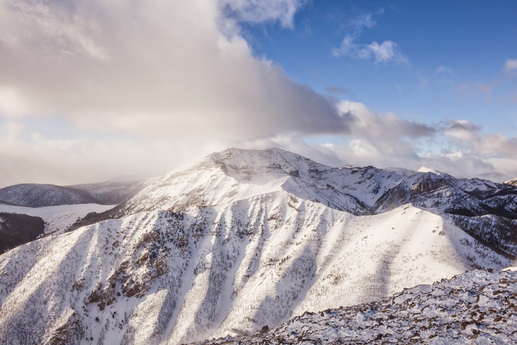 Scott and Weber Peaks viewed from Heart Peak. Larry Prescott 